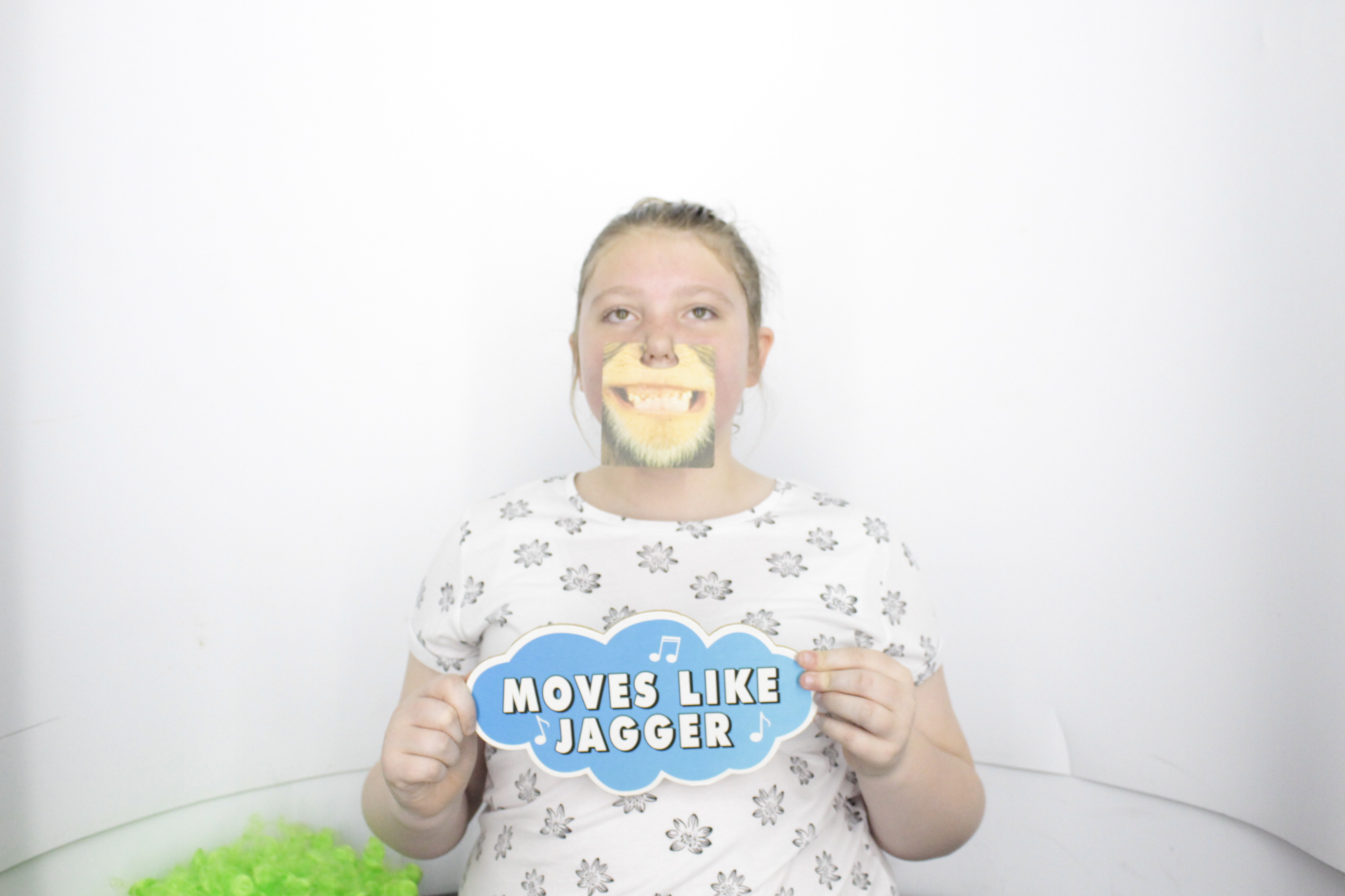 Mandy's 60th  Birthday Party | View more photos from the event at gallery.myphotoboothexperience.co.uk/u/MyPhotoBoothExperienceLtd/Mandys-60th-Birthday-Party